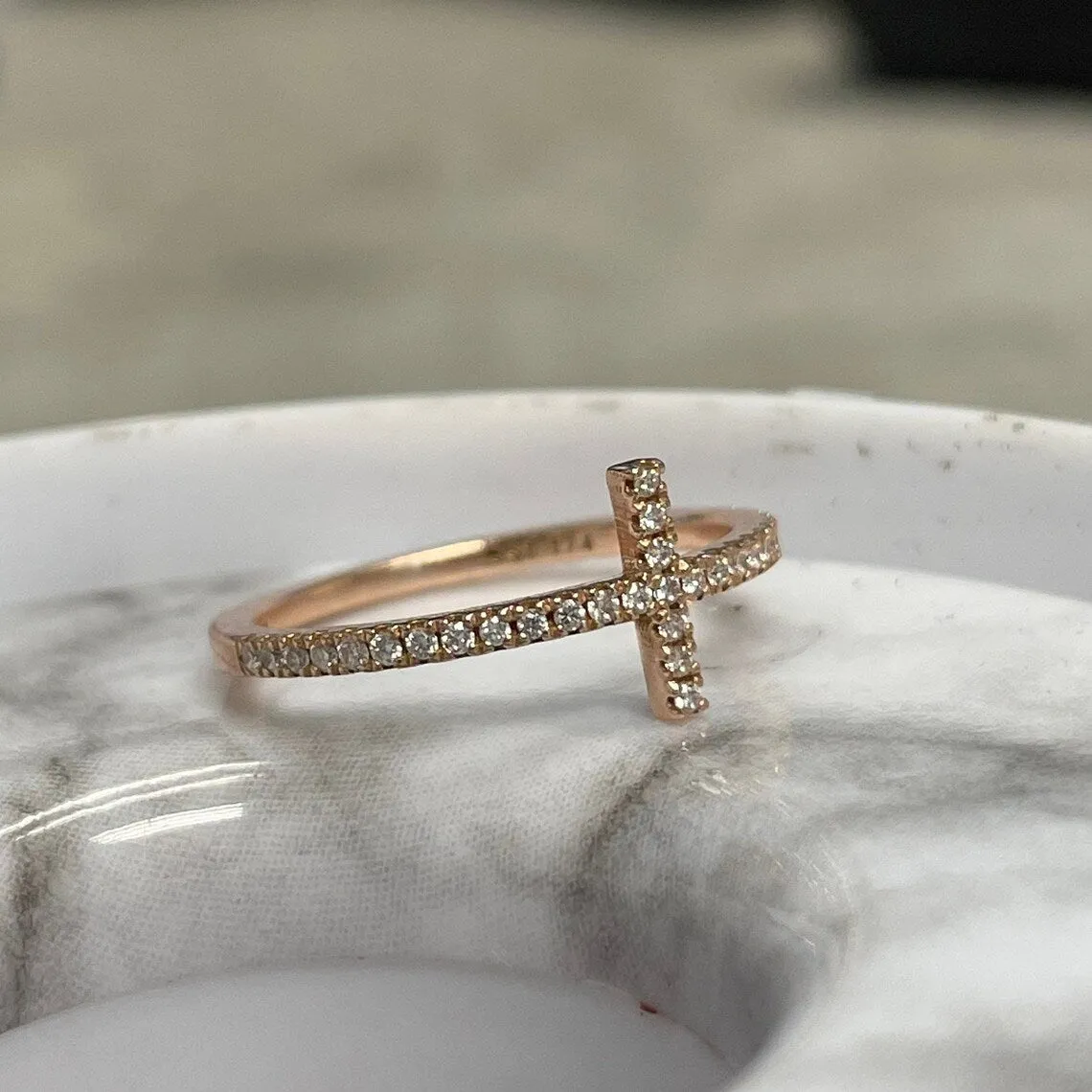 Cross Diamond Fashion Ring - LR19