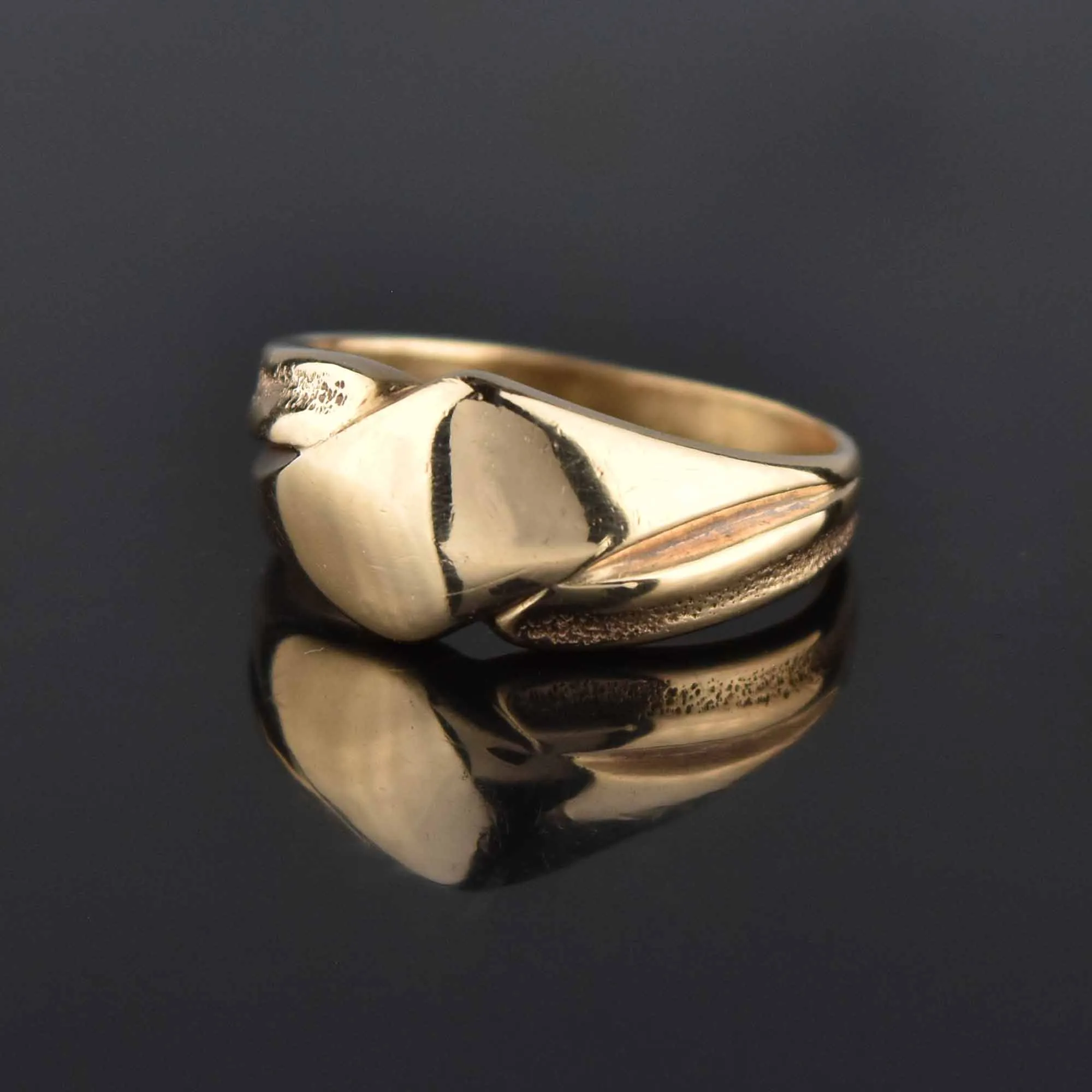 Heavy Vintage 10K Gold Ribbon Signet Ring, Sz 8