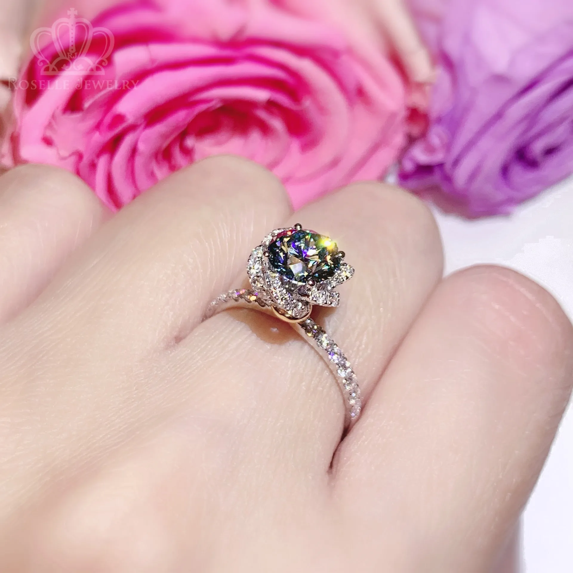 Lab Grown Diamond Floral Halo Diamond Engagement Ring - LGR061