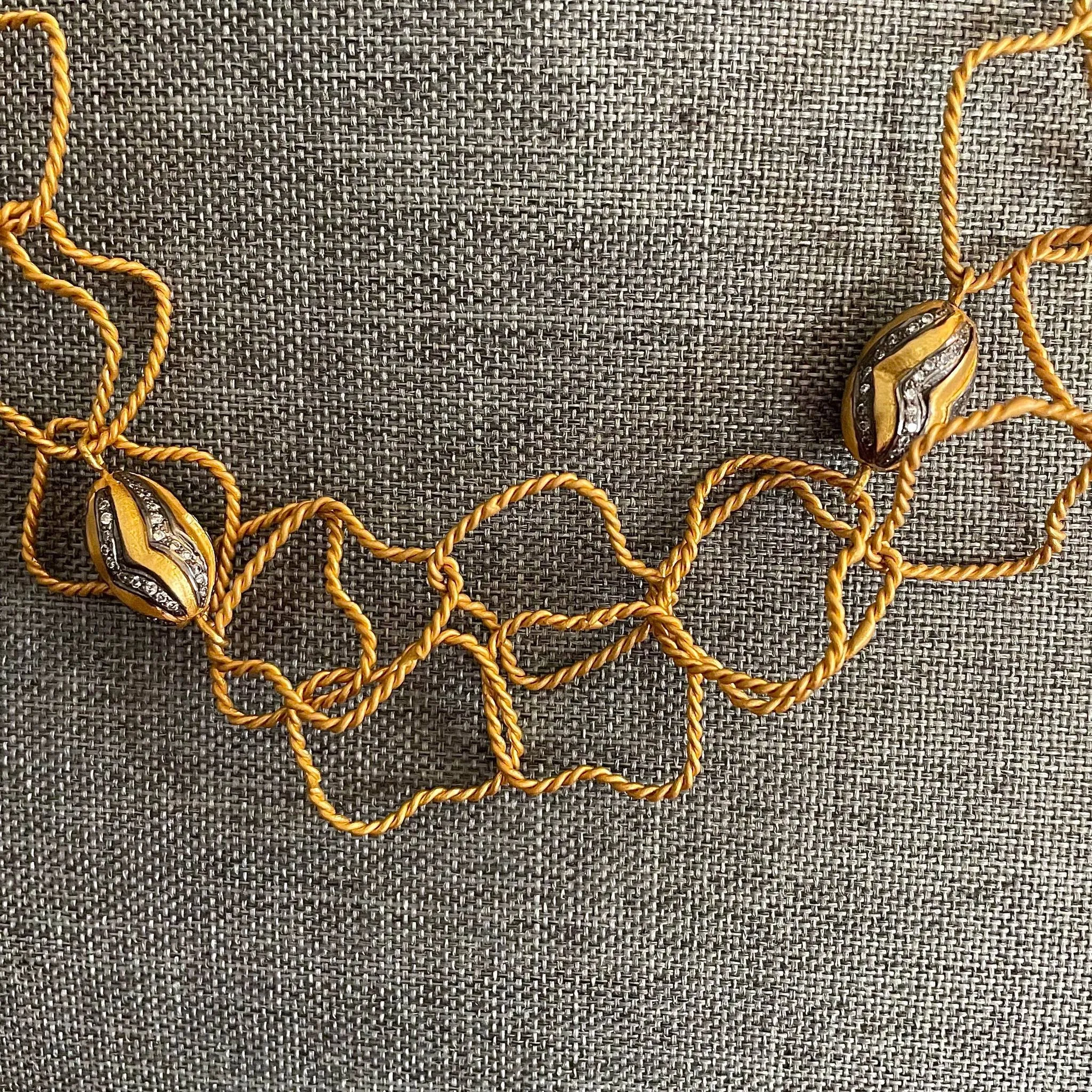 Maya Necklace In Gold