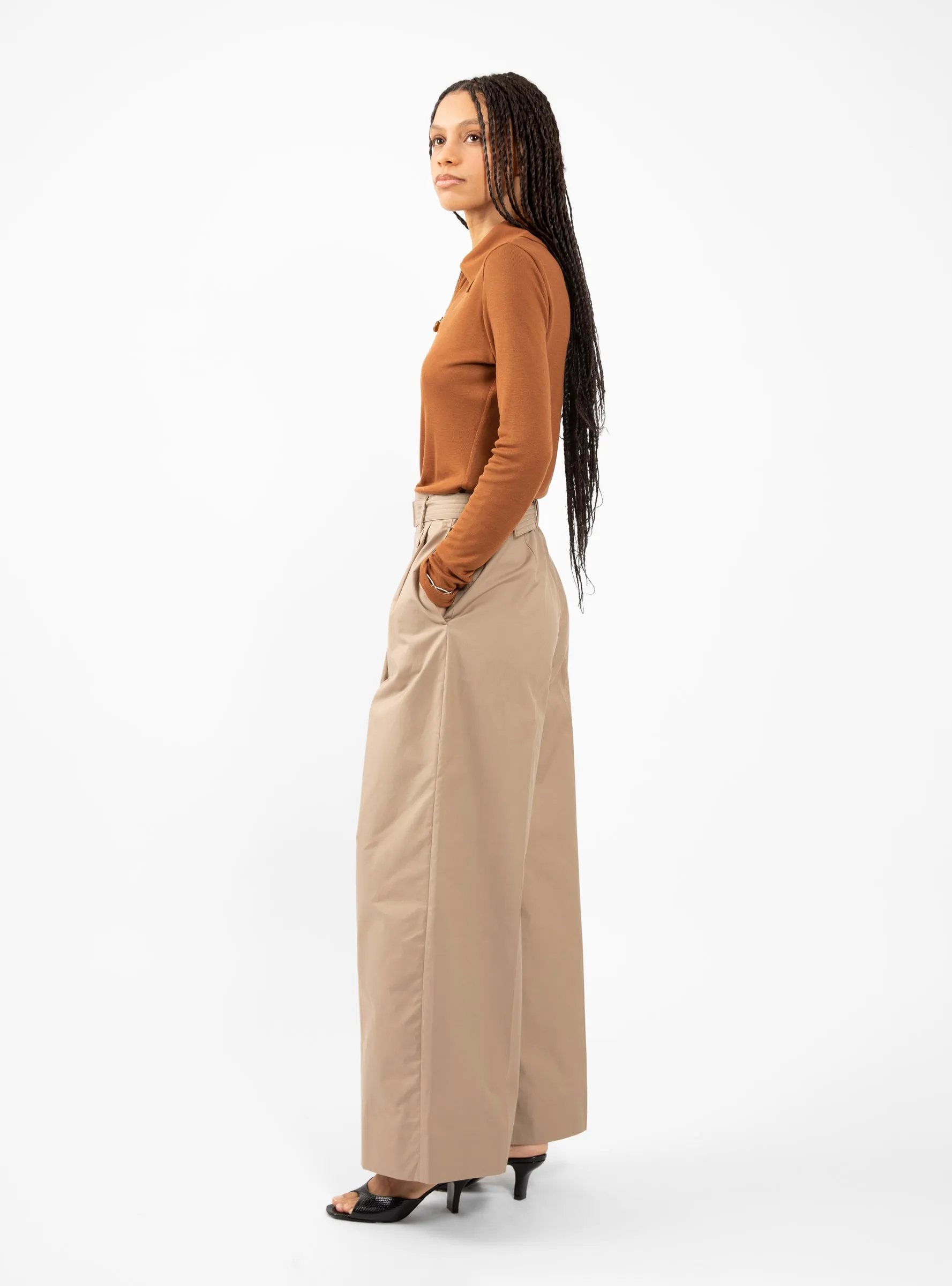 Pliza Wide Pleated Trousers Sand