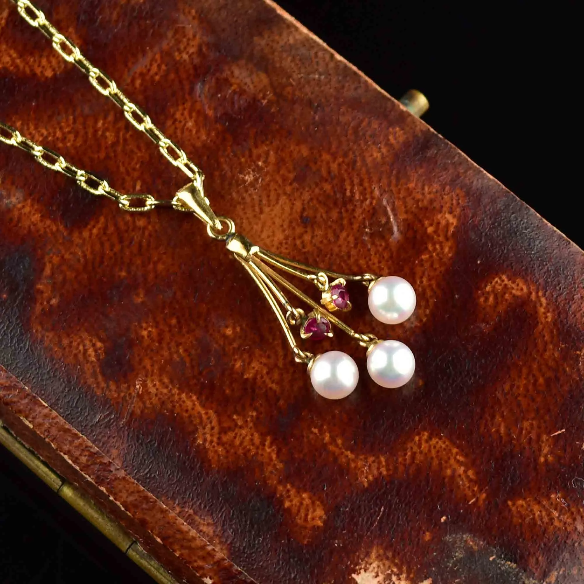 Vintage 18K Gold Pearl Pink Spinel Pendant Necklace